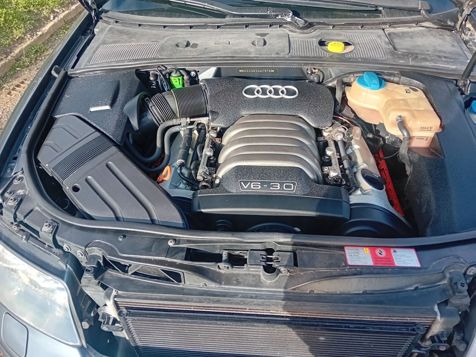 Audi A4 3.0i - изображение 6