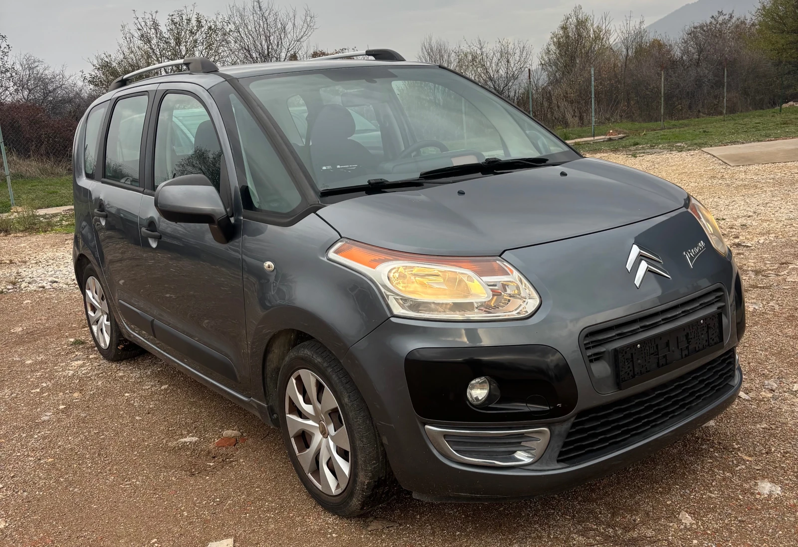 Citroen C3 Picasso 1.4i - изображение 2