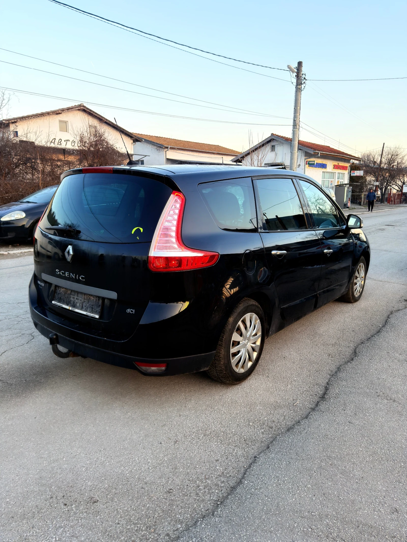 Renault Grand scenic 1.5dci 7местен - изображение 8