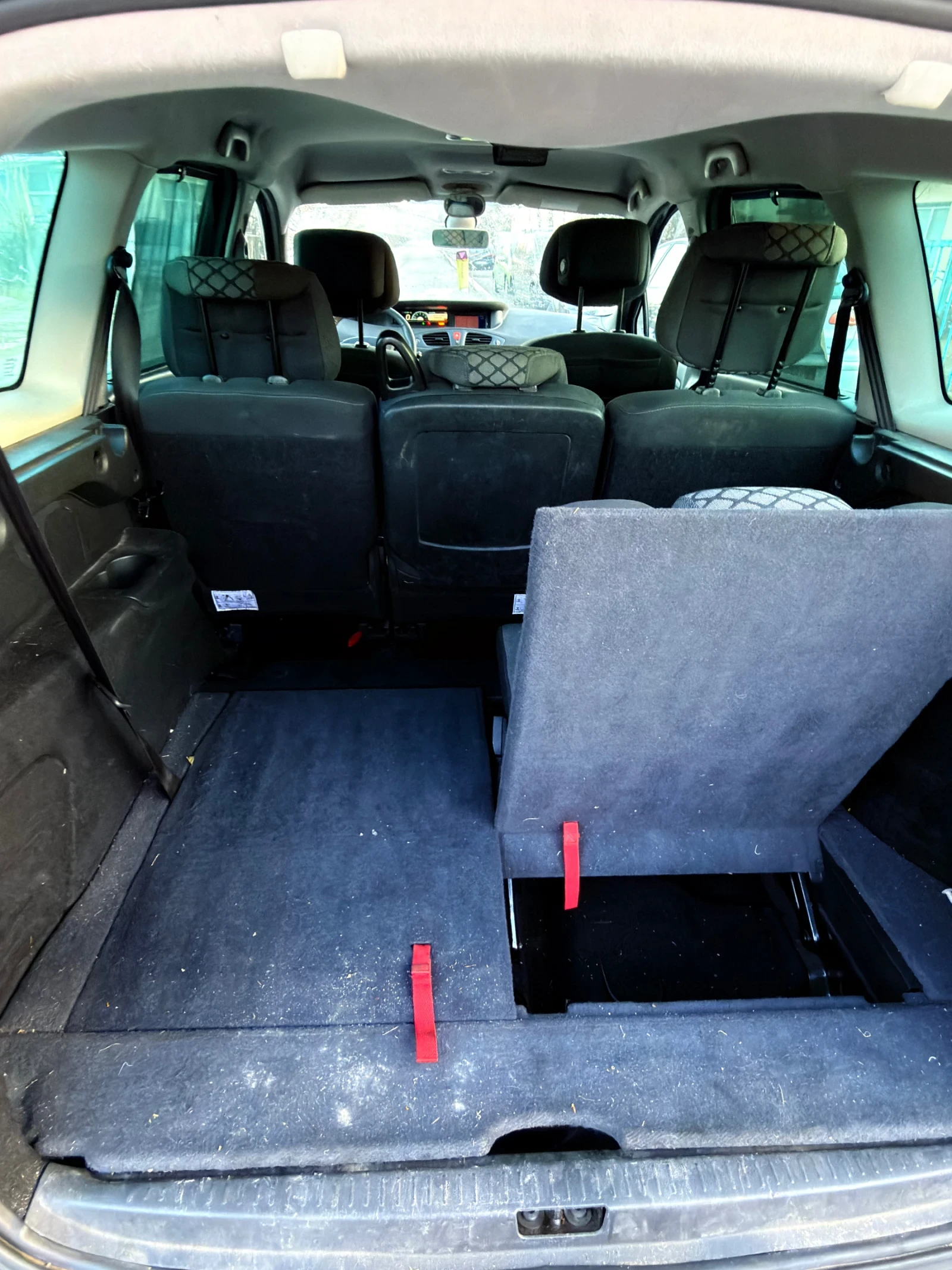 Renault Grand scenic 1.5dci 7������ | Mobile.bg � ����������� 12