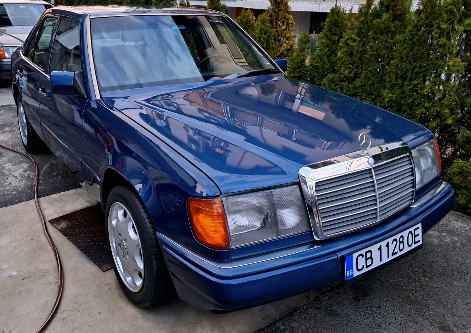 Mercedes-Benz 124 E300D АВТОМАТИК НИВОМАТ КЛИМАТРОНИК  ЦЕНА ДО 05.04