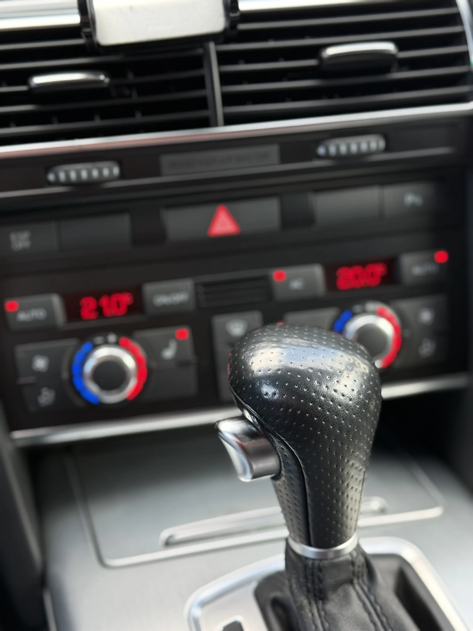 Audi A6, снимка 15 - Автомобили и джипове - 53819408