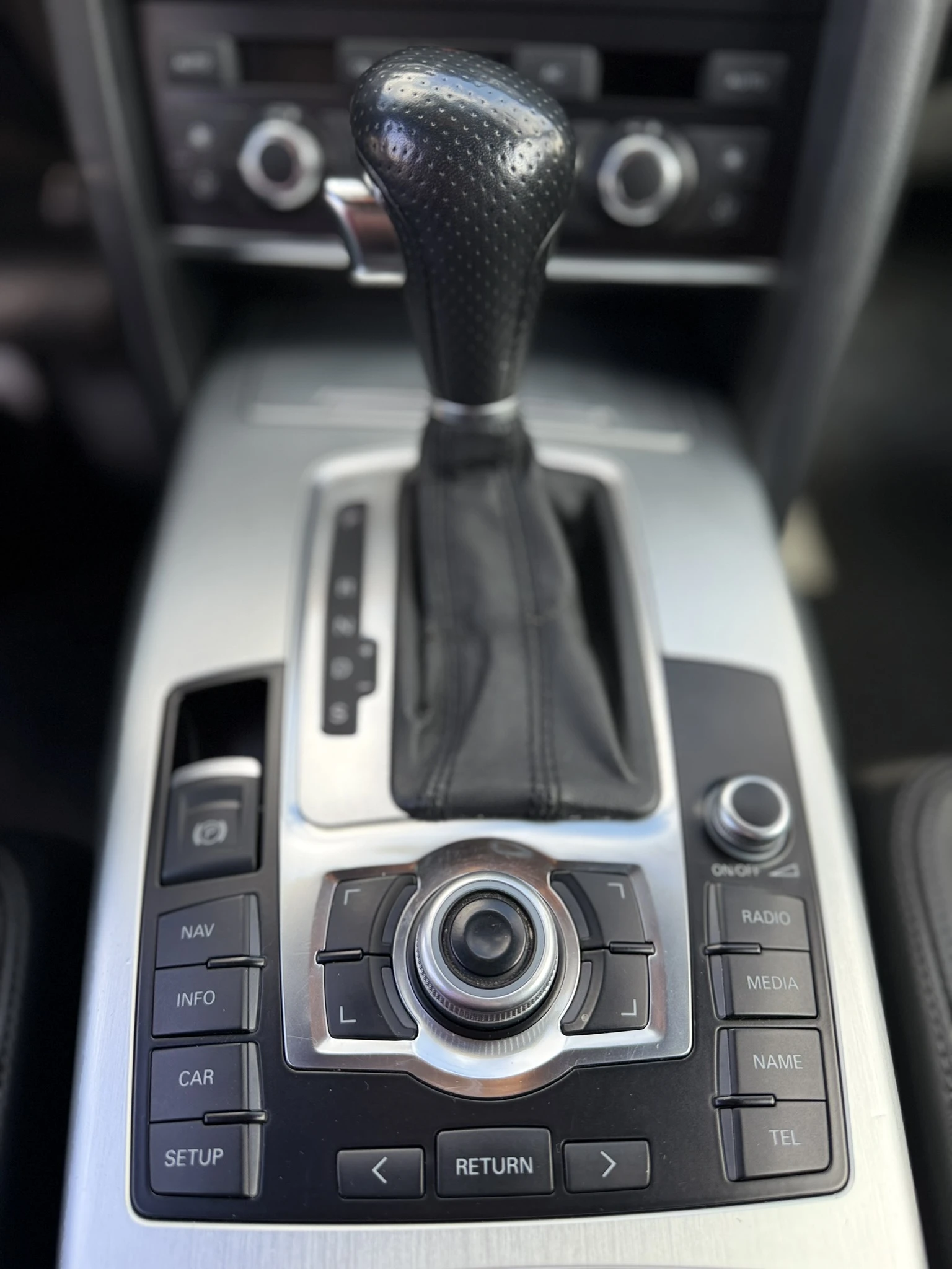 Audi A6, снимка 9 - Автомобили и джипове - 53819408