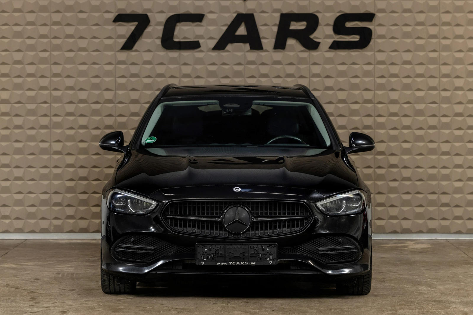Mercedes-Benz C 300 D* AMG Line * EQ Boost 9G-tronic * AppleCar Play | Mobile.bg � ����������� 2