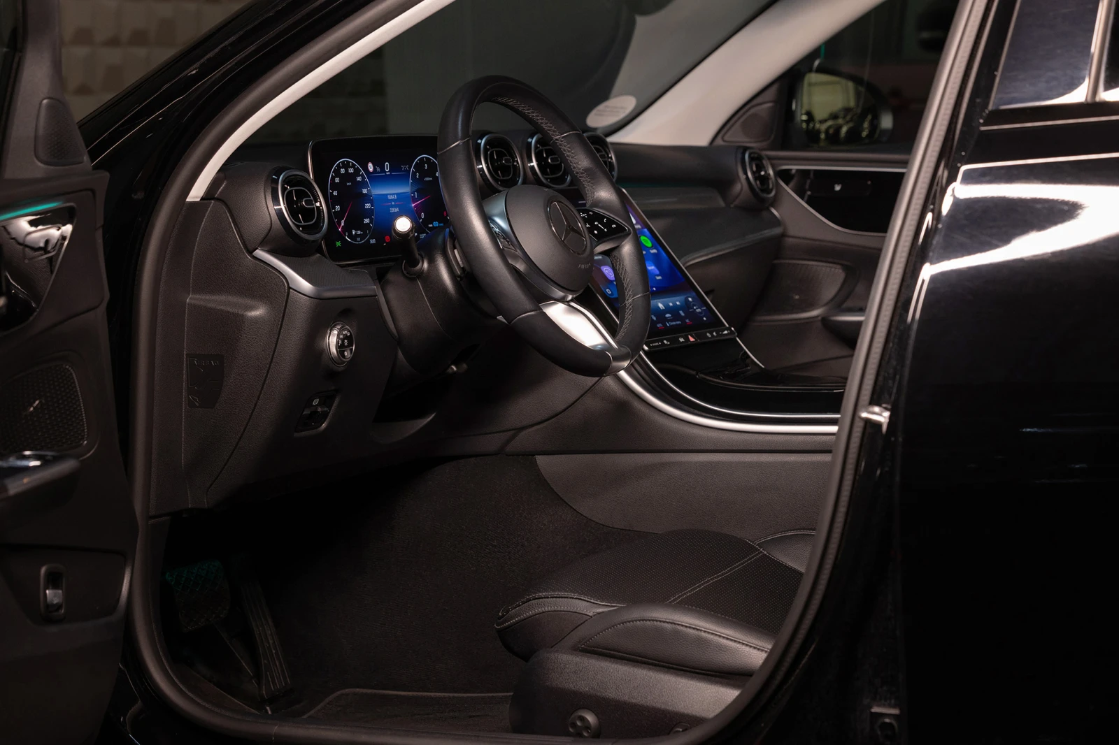 Mercedes-Benz C 300 D* AMG Line * EQ Boost 9G-tronic * AppleCar Play | Mobile.bg � ����������� 7