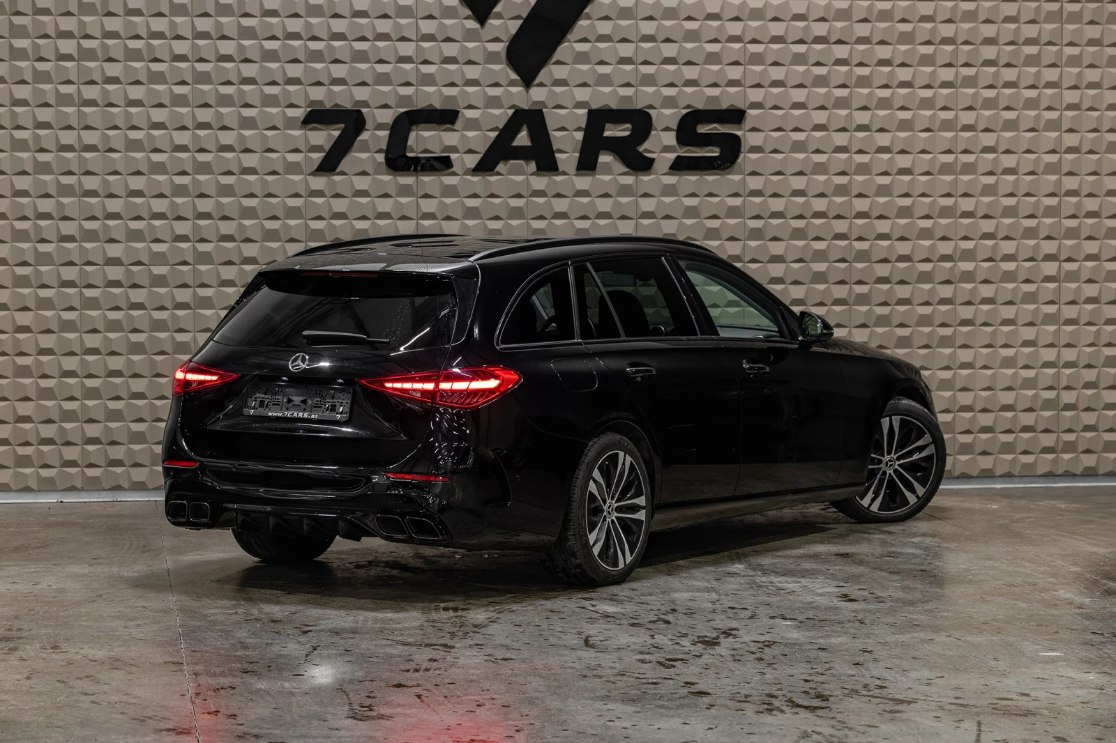 Mercedes-Benz C 300 D* ГАРАНЦИЯ * AMG * AppleCar Play* , снимка 6 - Автомобили и джипове - 53635791