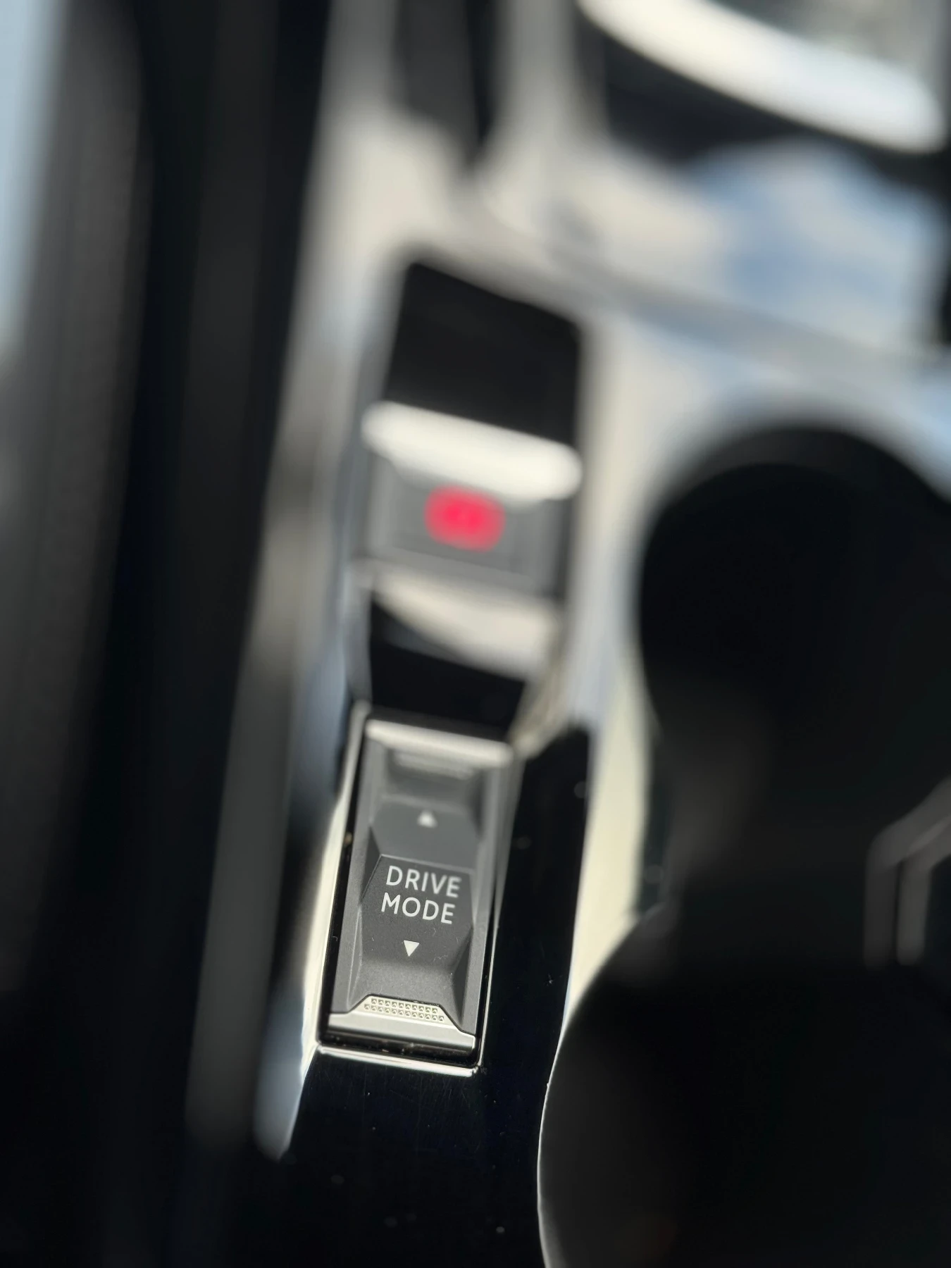 Peugeot 208 GT-line 1.2-100к.с, Automatic, Distronic, снимка 8 - Автомобили и джипове - 54090783