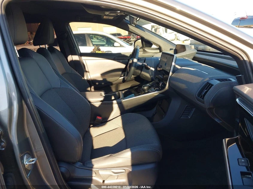 Toyota bZ4X XLE AWD | Mobile.bg � ����������� 5