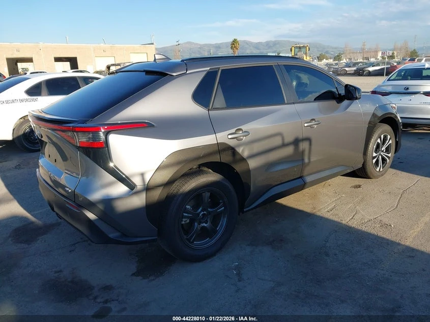 Toyota bZ4X XLE AWD | Mobile.bg � ����������� 4
