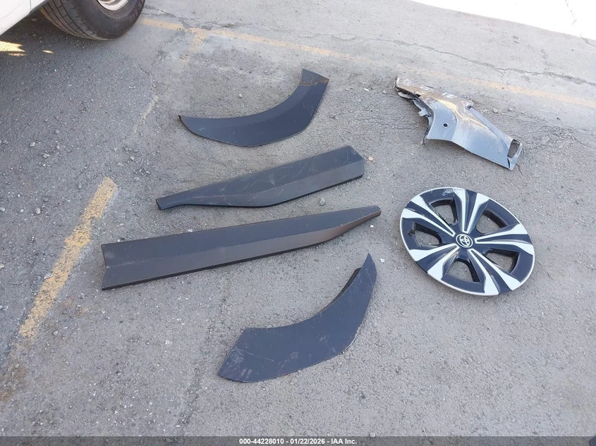 Toyota bZ4X XLE AWD | Mobile.bg � ����������� 12