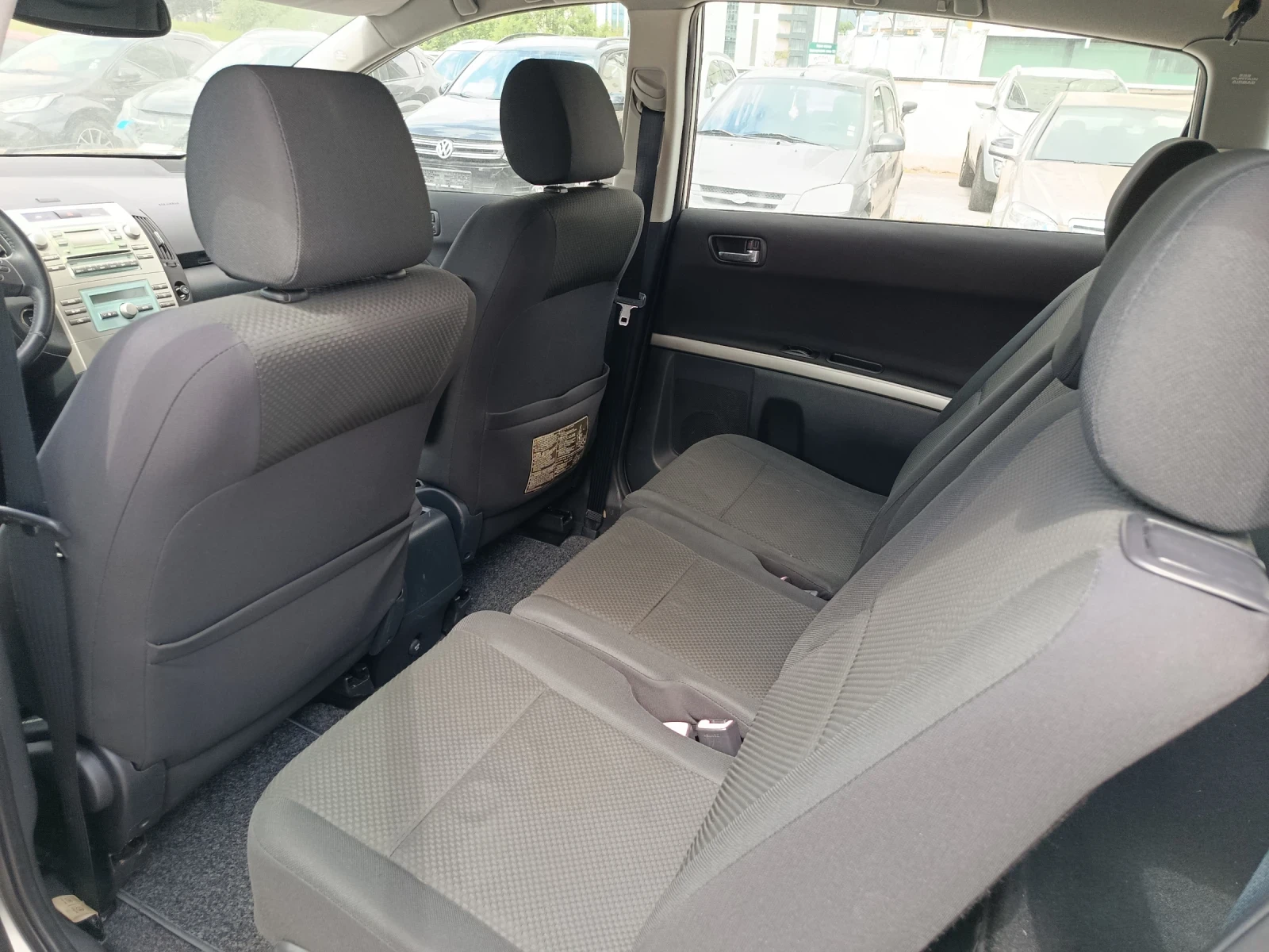 Toyota Corolla verso 1.6VVTI* Нов внос* Италия* , снимка 12 - Автомобили и джипове - 54571970