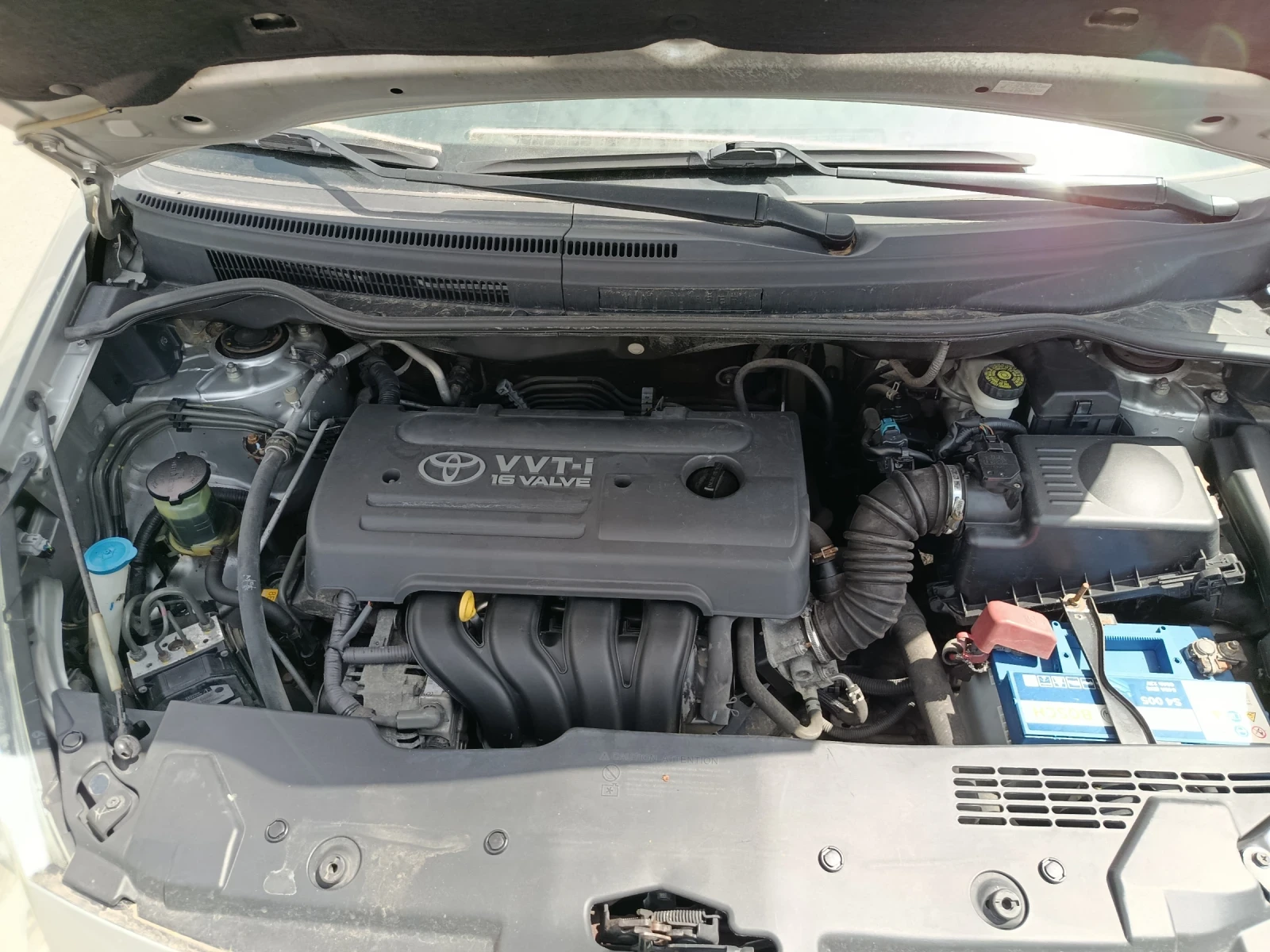 Toyota Corolla verso 1.6VVTI* Нов внос* Италия* , снимка 14 - Автомобили и джипове - 54571970