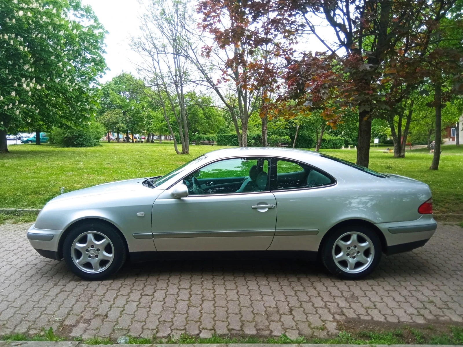 Mercedes-Benz CLK 200 Kompressor CNG, снимка 6 - Автомобили и джипове - 54658528