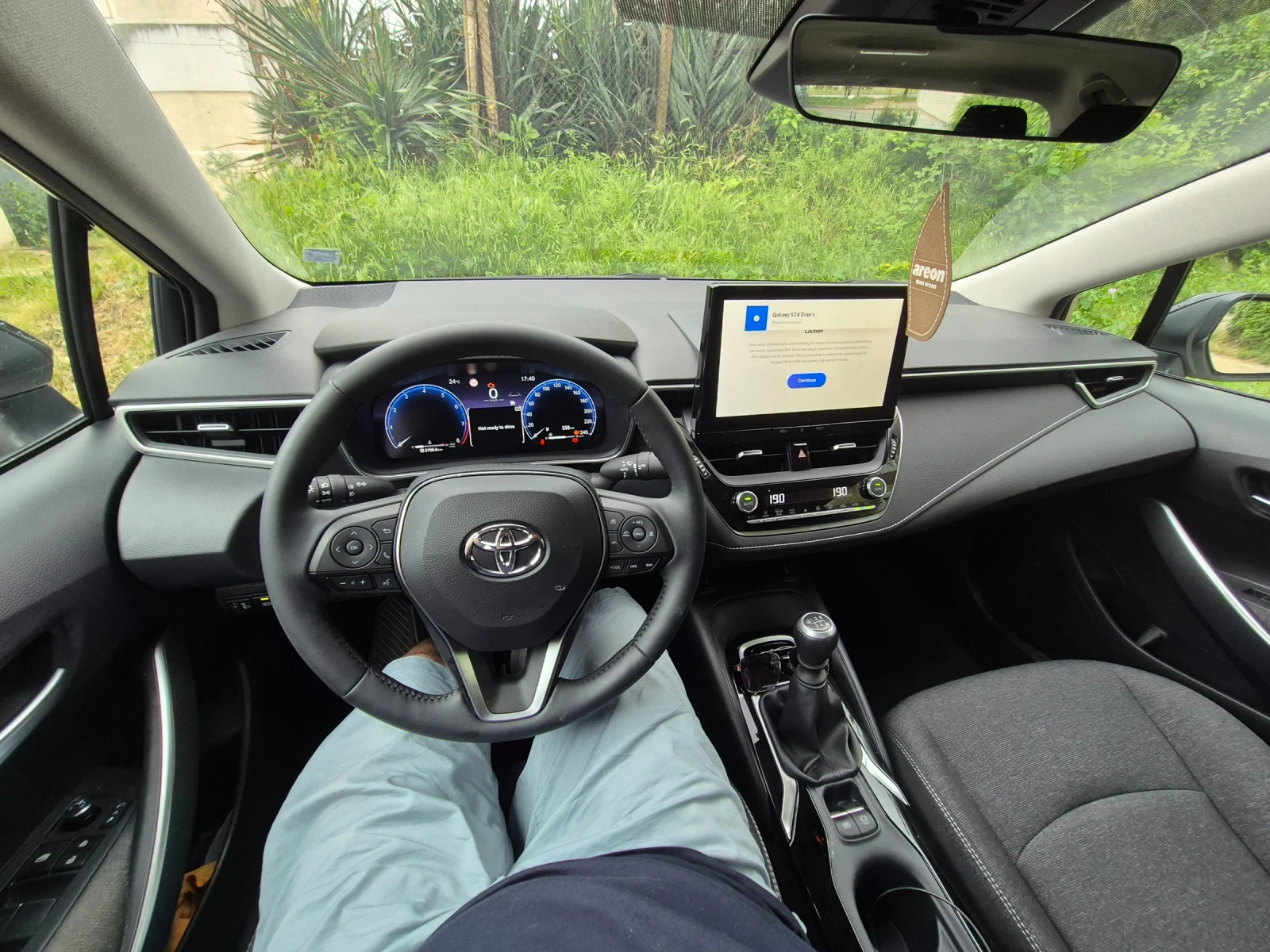 Toyota Corolla 1.5 Executive | Mobile.bg � ����������� 9