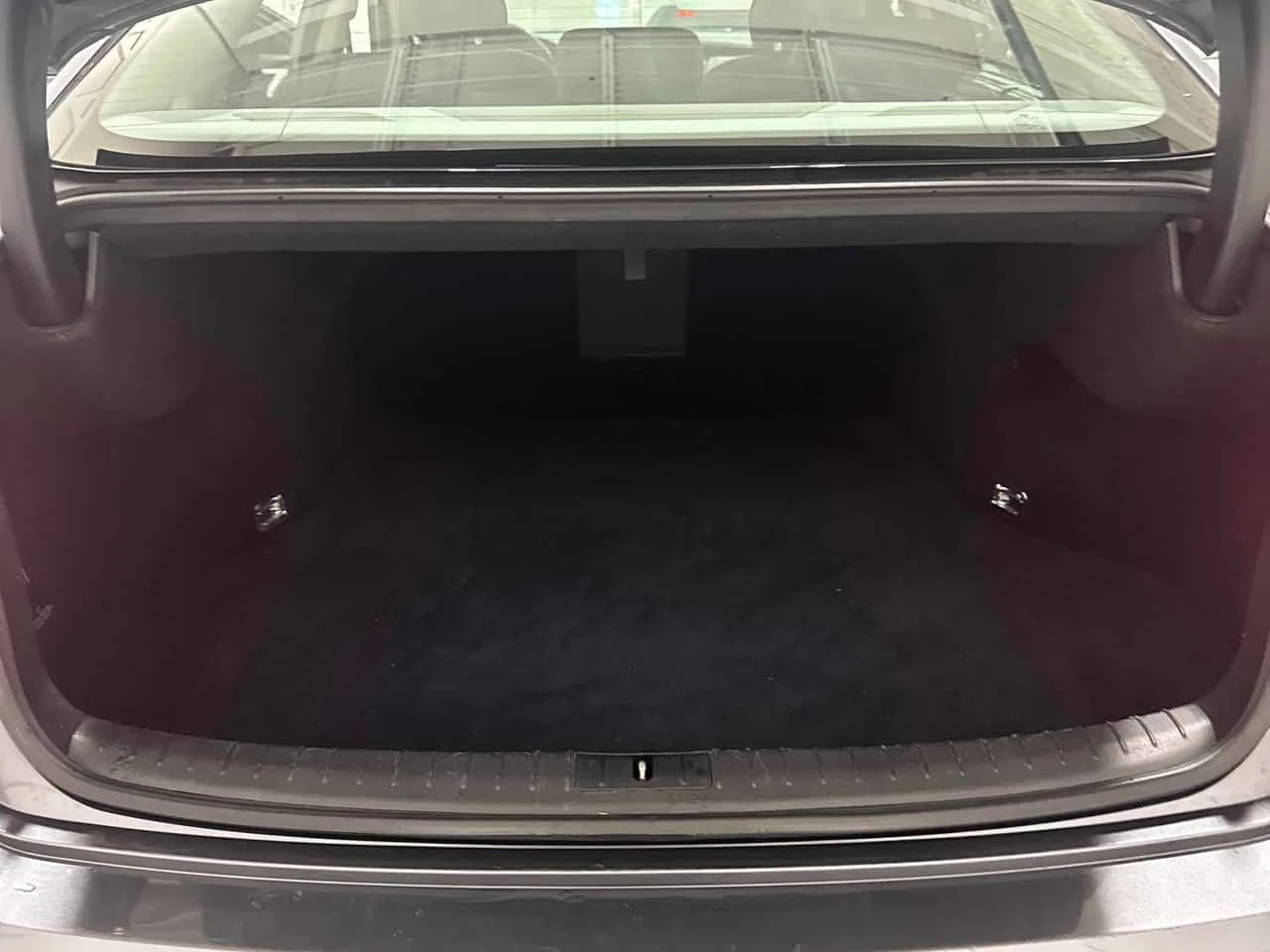 Hyundai Genesis | Luxury | ДВА КЛЮЧА | ПАНОРАМА | ПОДГРЕВ | , снимка 16 - Автомобили и джипове - 54756459
