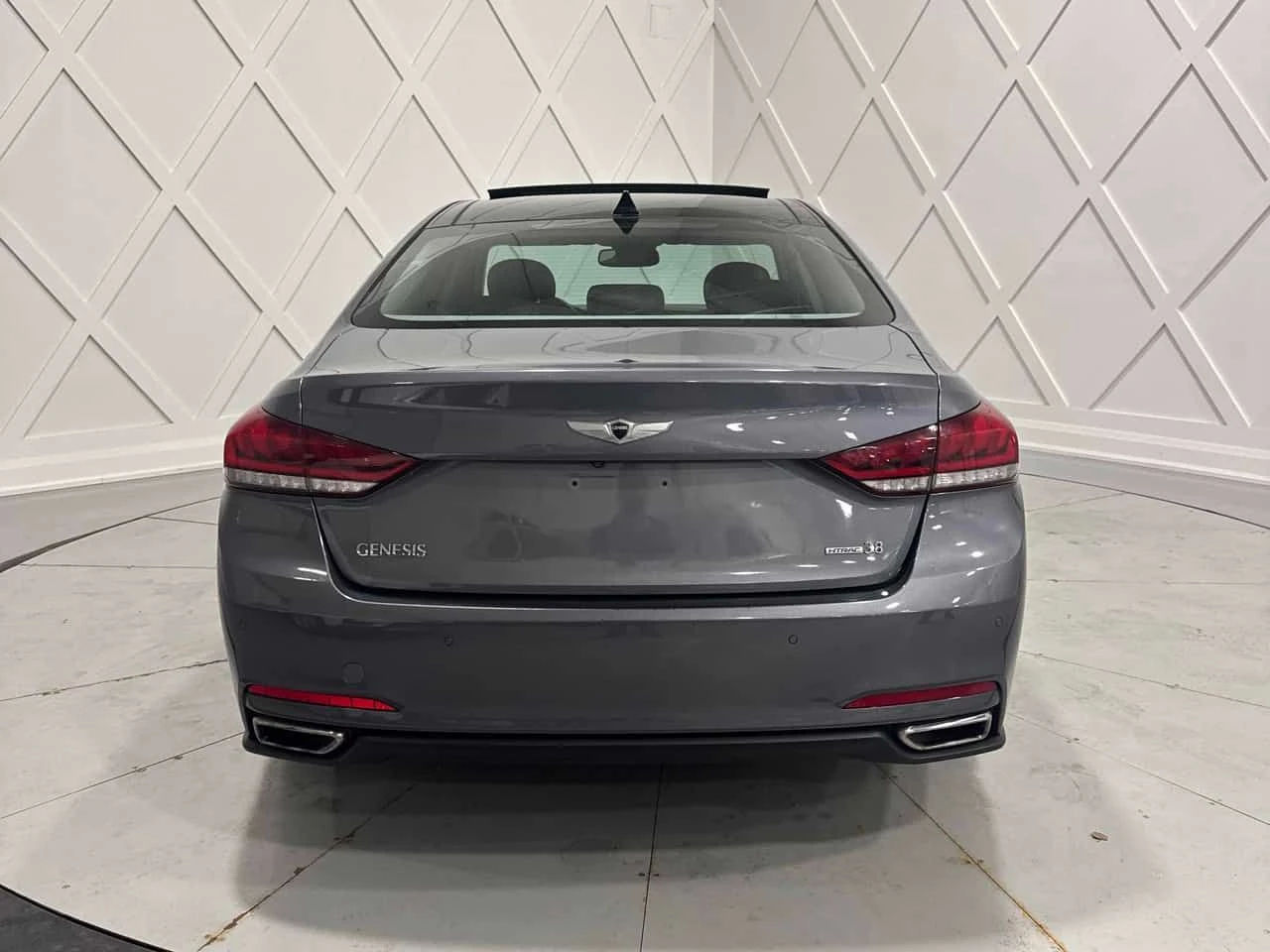 Hyundai Genesis | Luxury | ДВА КЛЮЧА | ПАНОРАМА | ПОДГРЕВ | , снимка 4 - Автомобили и джипове - 54756459