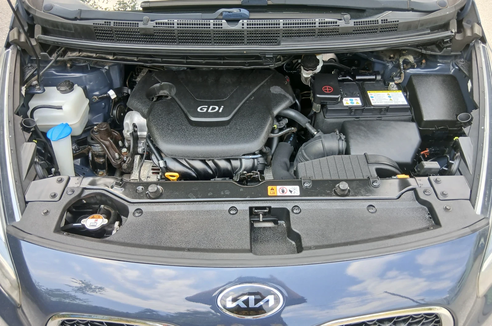 Kia Carens 1.6 135к.с. 6+ 1 м. Камера, снимка 16 - Автомобили и джипове - 55067857
