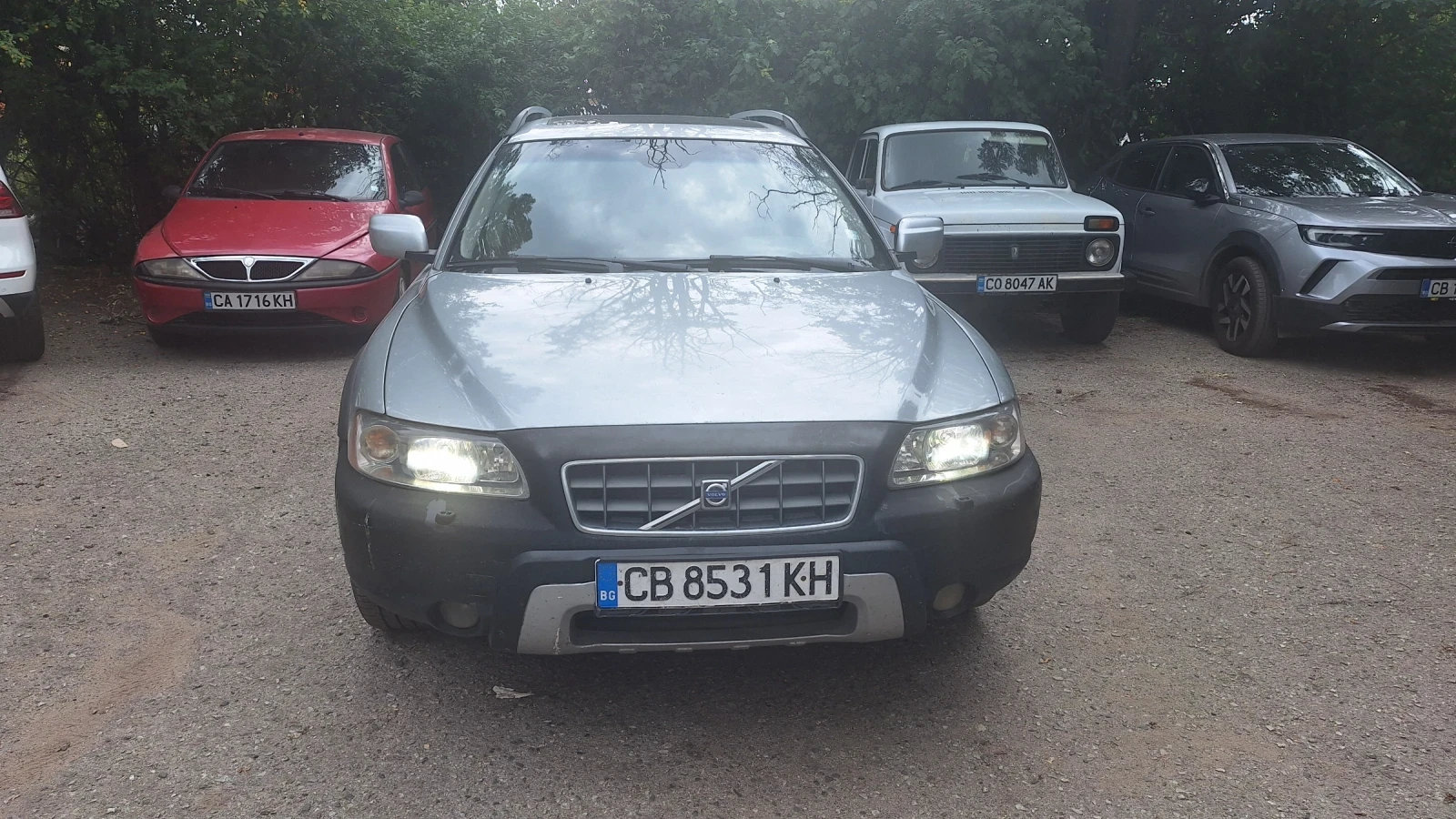 Volvo Xc70 2.5T, снимка 2 - Автомобили и джипове - 55406254