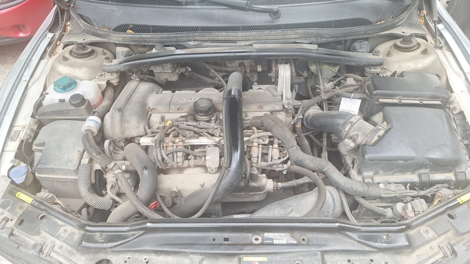 Volvo Xc70 2.5T, снимка 10 - Автомобили и джипове - 55406254