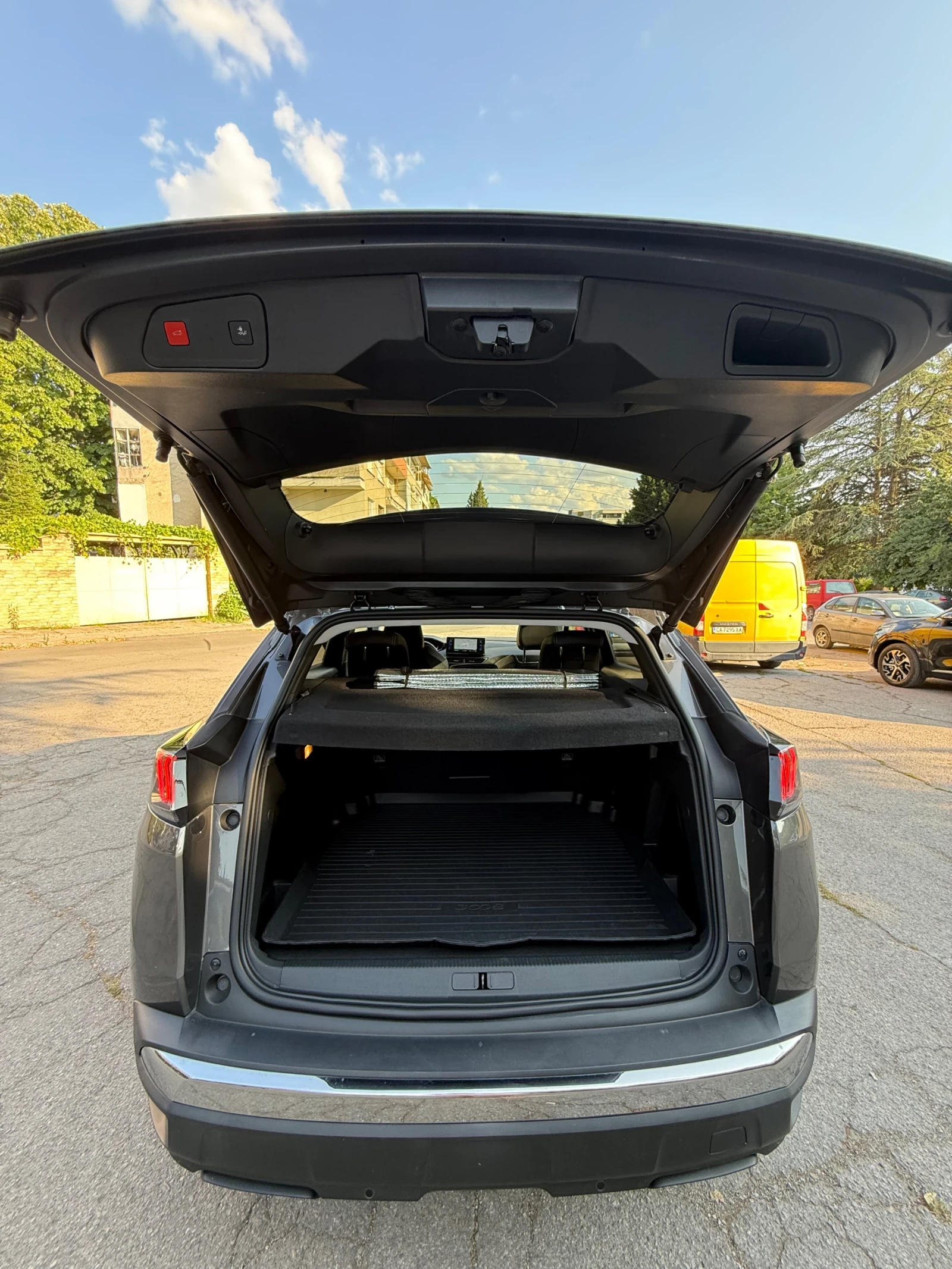Peugeot 3008 ALLURE PACK, снимка 13 - Автомобили и джипове - 55528748