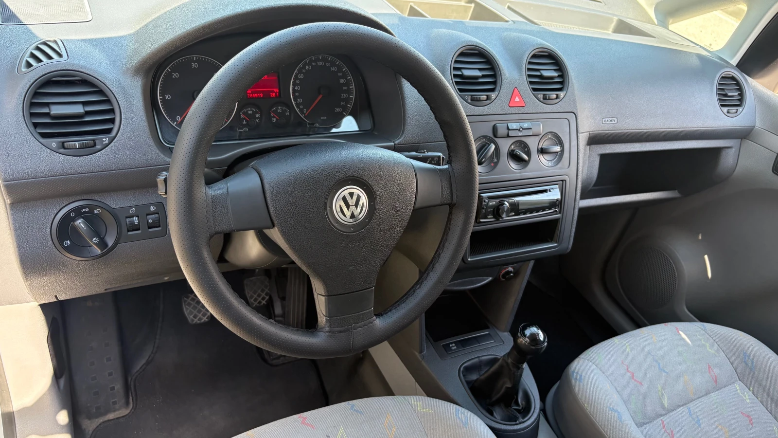 VW Caddy 1.9tdi  MAXI, снимка 8 - Автомобили и джипове - 55966084