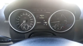 Mercedes-Benz ML 320 На пружини , снимка 12
