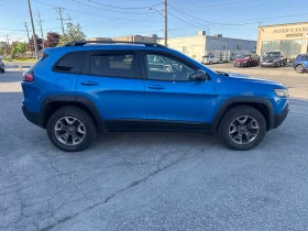 Jeep Cherokee * Trailhawk Elite * CARFAX * ОПЦИЯ ЗА ФИНАНСИРАНЕ , снимка 16