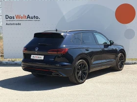 VW Touareg R 3.0 V6 eHybrid 4MOTION - 134990 лв. - 23258847 3