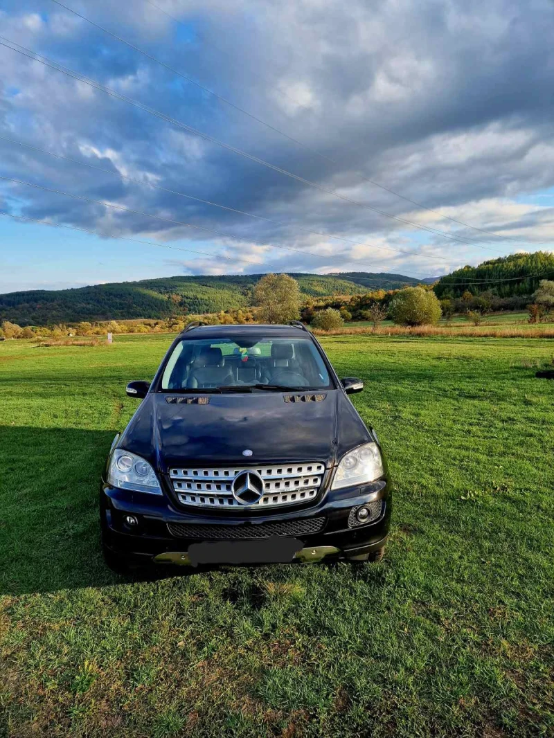 Mercedes-Benz ML МЛ-500, снимка 4 - Автомобили и джипове - 47646736