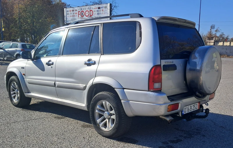 Suzuki Grand vitara, снимка 6 - Автомобили и джипове - 47885039