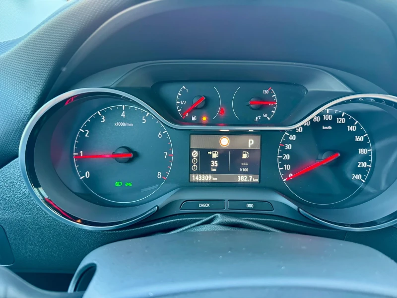 Opel Grandland X 1.2 T Automatic, снимка 12 - Автомобили и джипове - 52848090