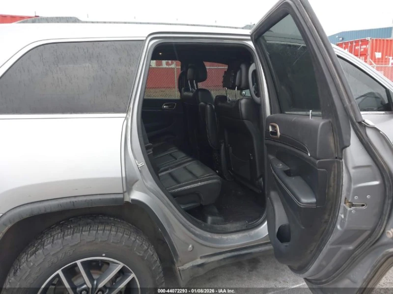 Jeep Grand cherokee 3.6l Limited 4X4, снимка 8 - Автомобили и джипове - 53577882