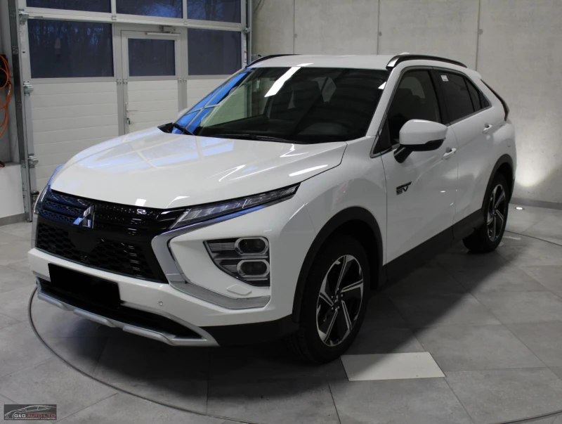 Mitsubishi Eclipse Cross НОВ!/2.4PHEV/4X4/PLUS/CAM/NAVI/BI LED/114e - 63599 лв. - 27335034 1