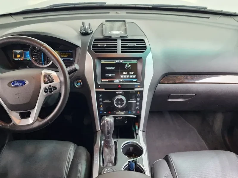 Ford Explorer 3.5 AWD, снимка 7 - Автомобили и джипове - 54350263