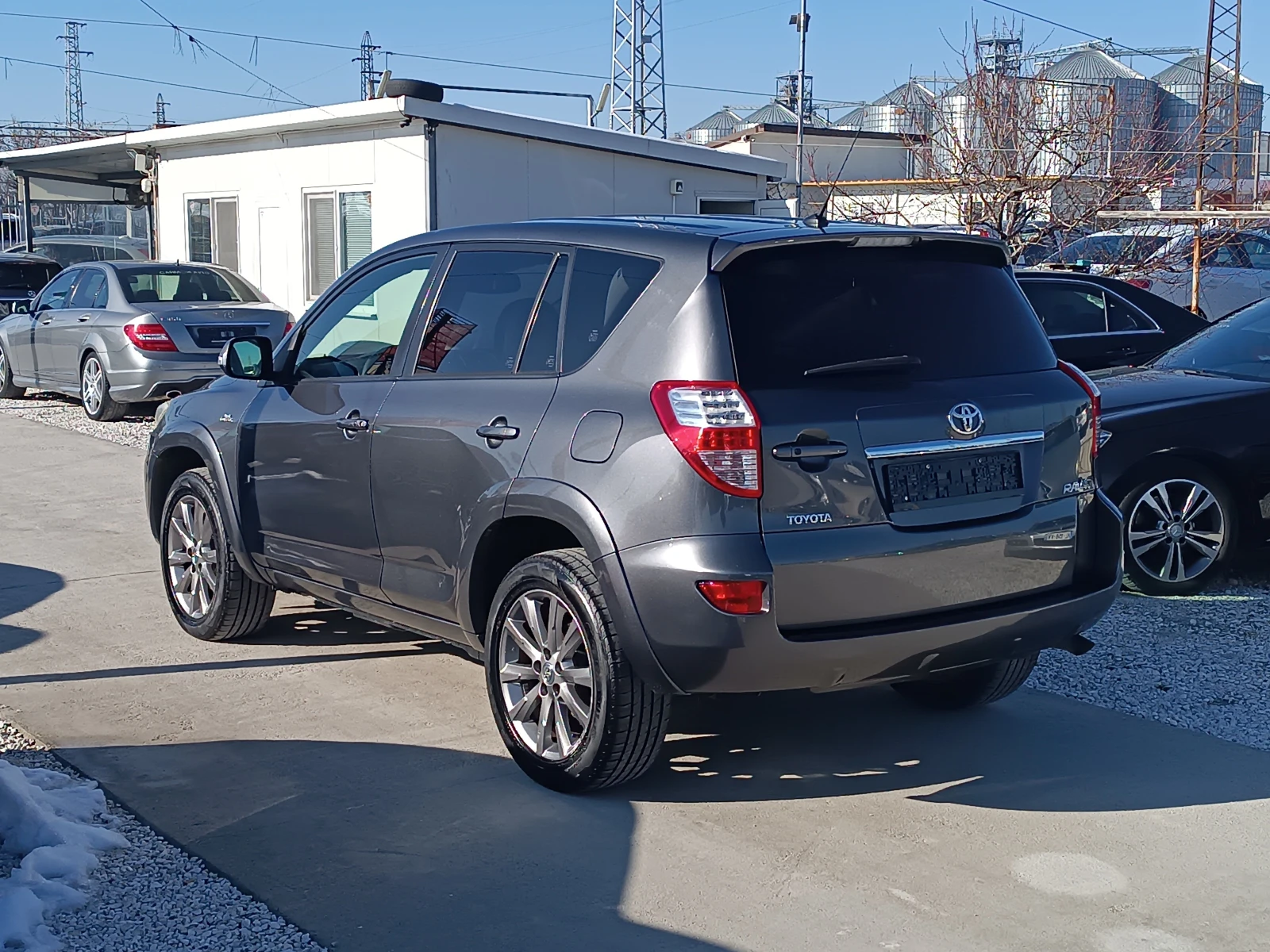 Toyota Rav4 2.2 D - изображение 5