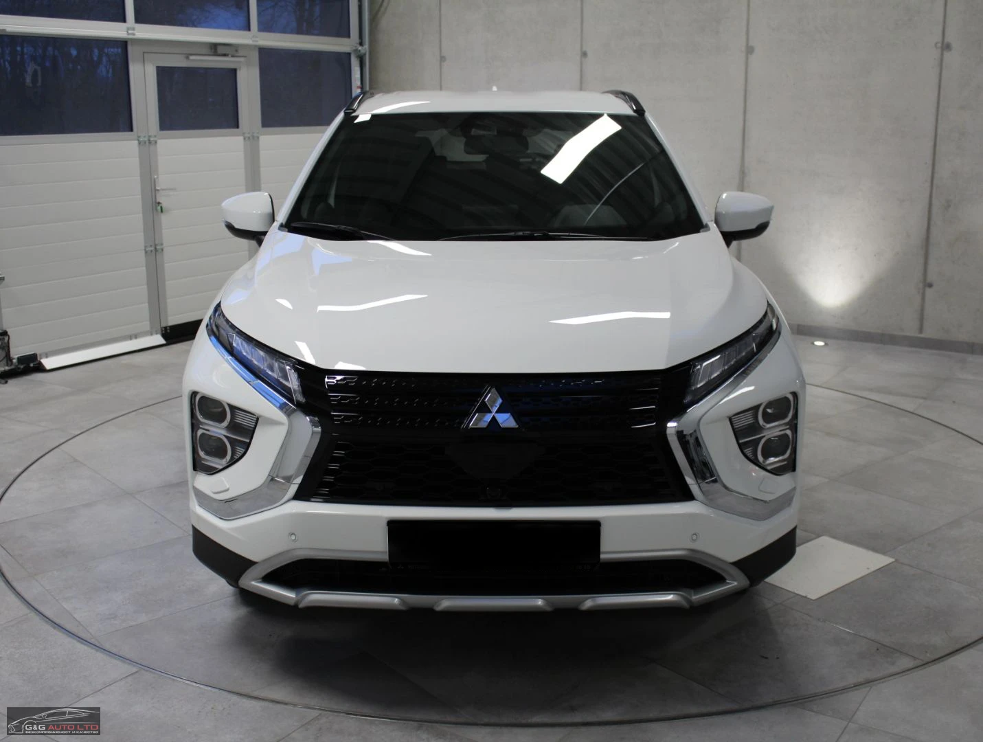 Mitsubishi Eclipse Cross НОВ!/2.4PHEV/4X4/PLUS/CAM/NAVI/BI LED/114e - изображение 2
