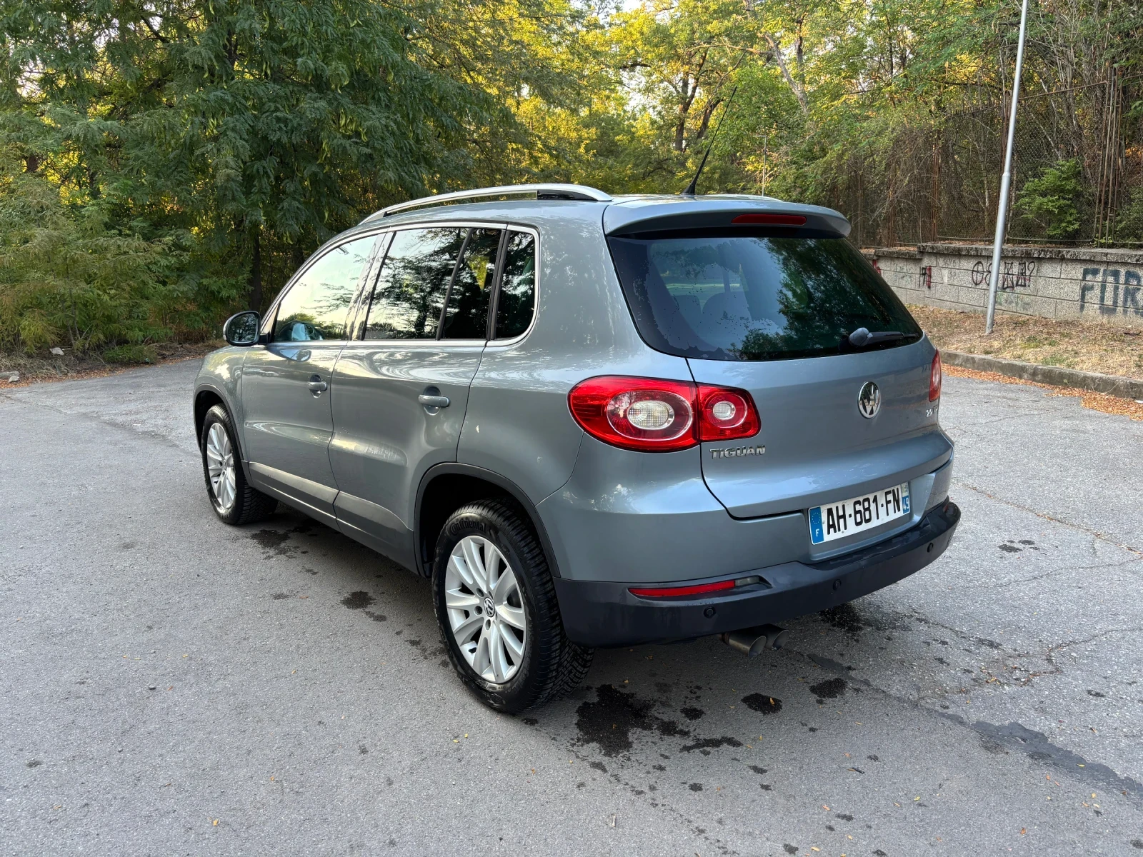 VW Tiguan 2.0TDI 4x4 DSG - изображение 8