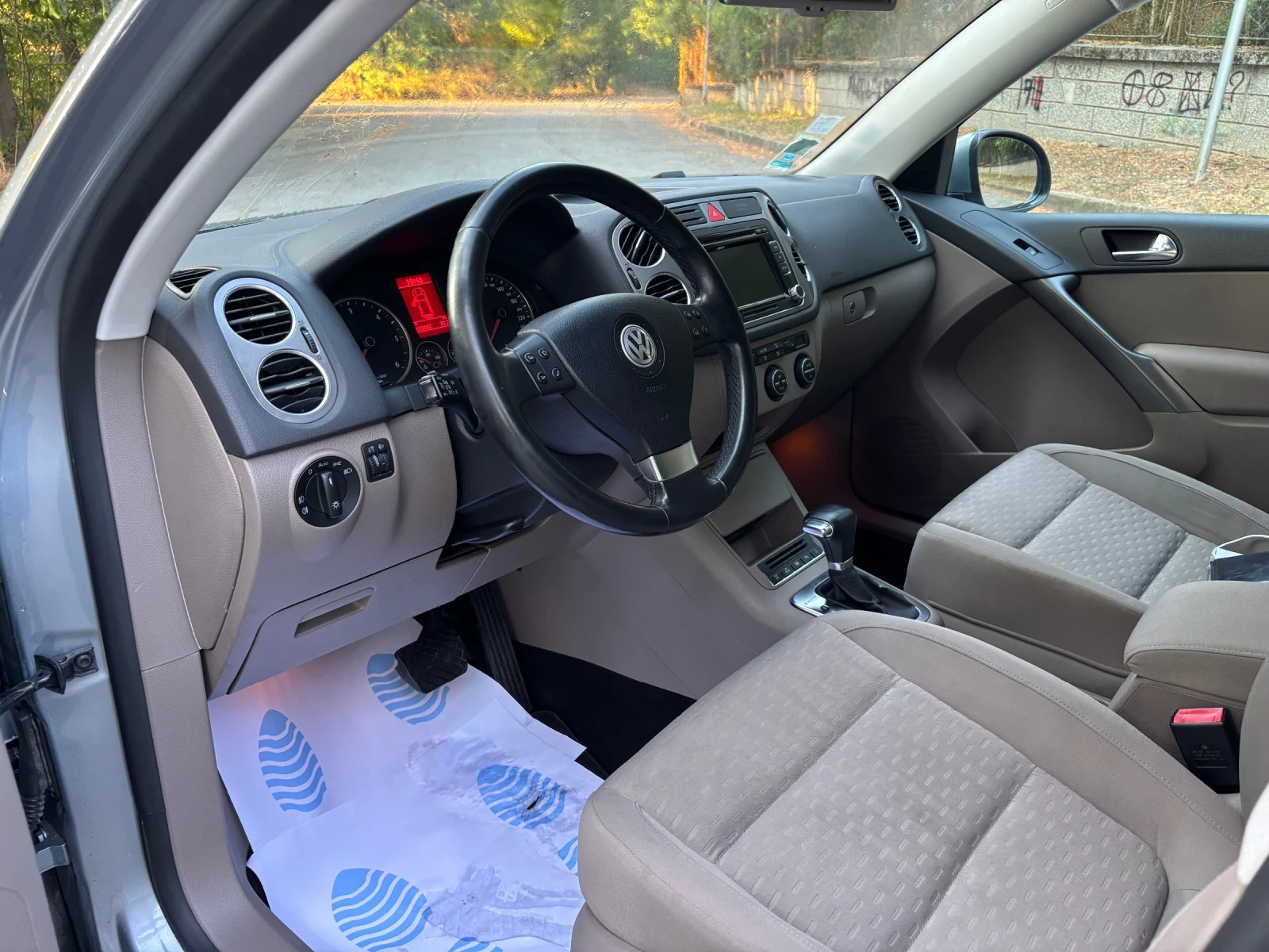 VW Tiguan 2.0TDI 4x4 DSG - изображение 10