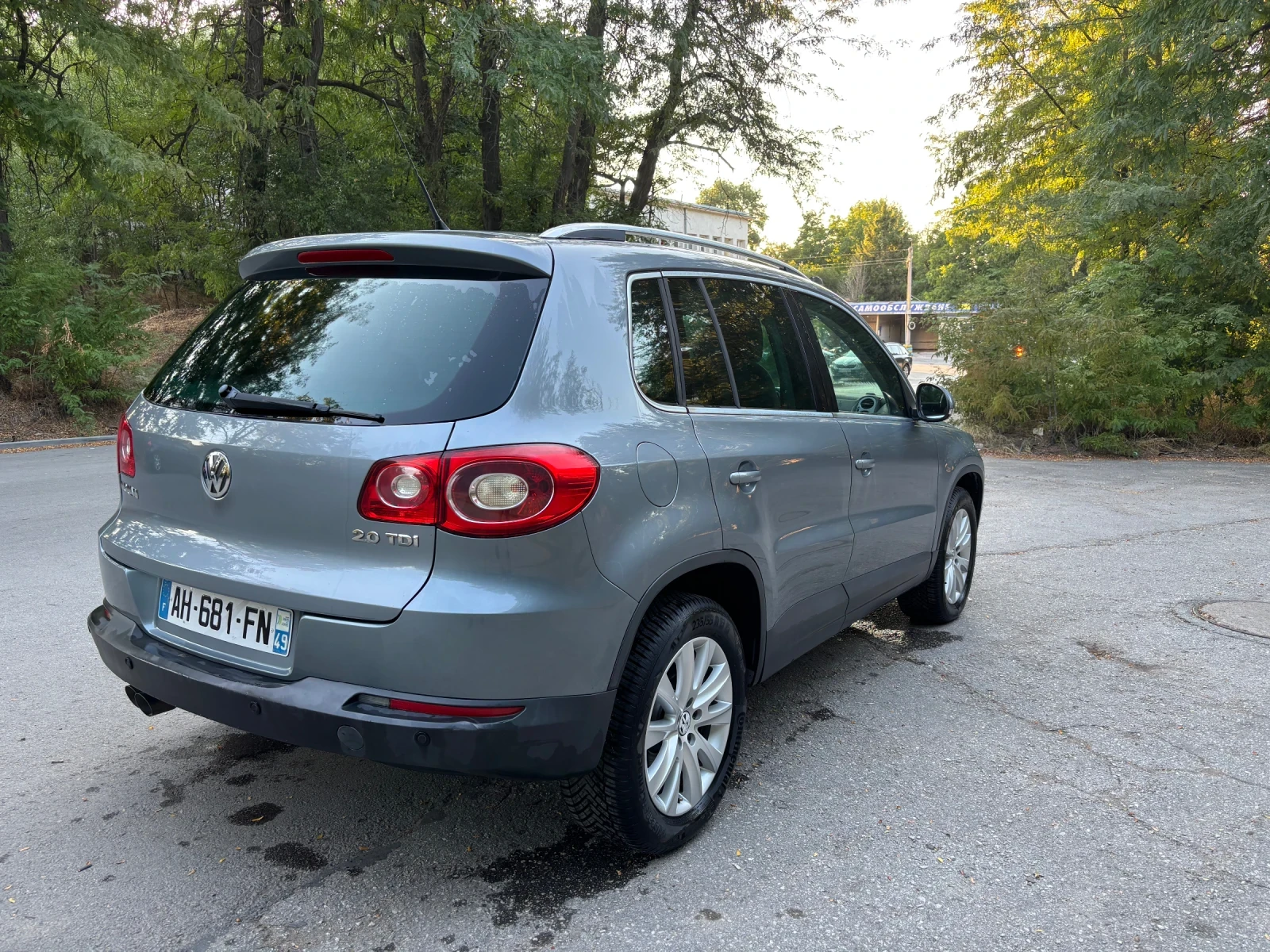 VW Tiguan 2.0TDI 4x4 DSG - изображение 7