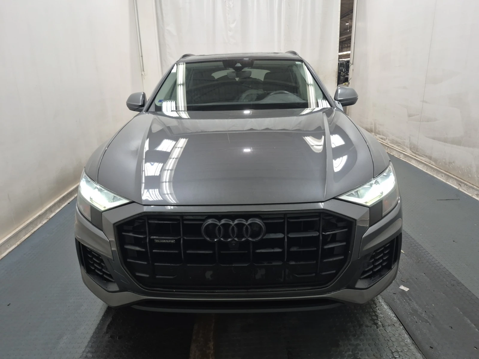 Audi Q8 Progressiv* Quattro* Pan/Roof* Apple carplay* Keyl | Mobile.bg � ����������� 2