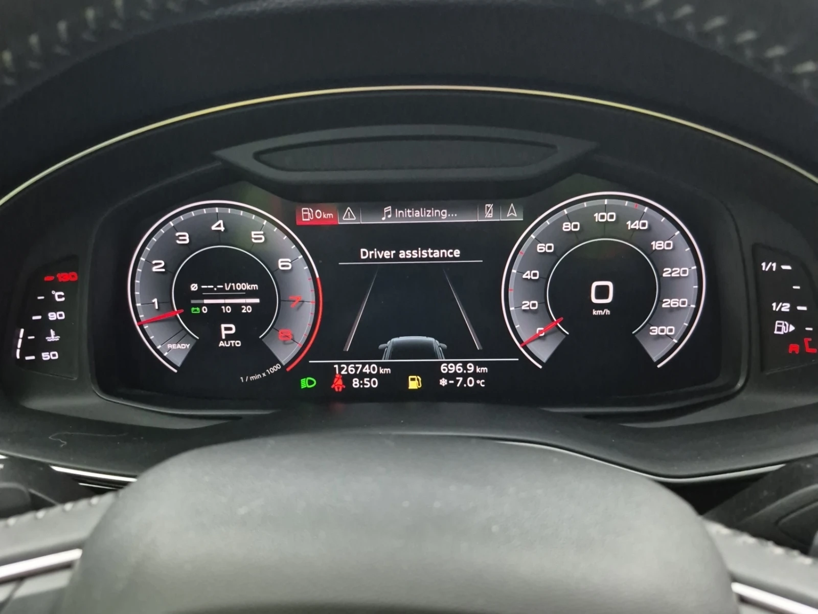 Audi Q8 Progressiv* Quattro* Pan/Roof* Apple carplay* Keyl | Mobile.bg � ����������� 10