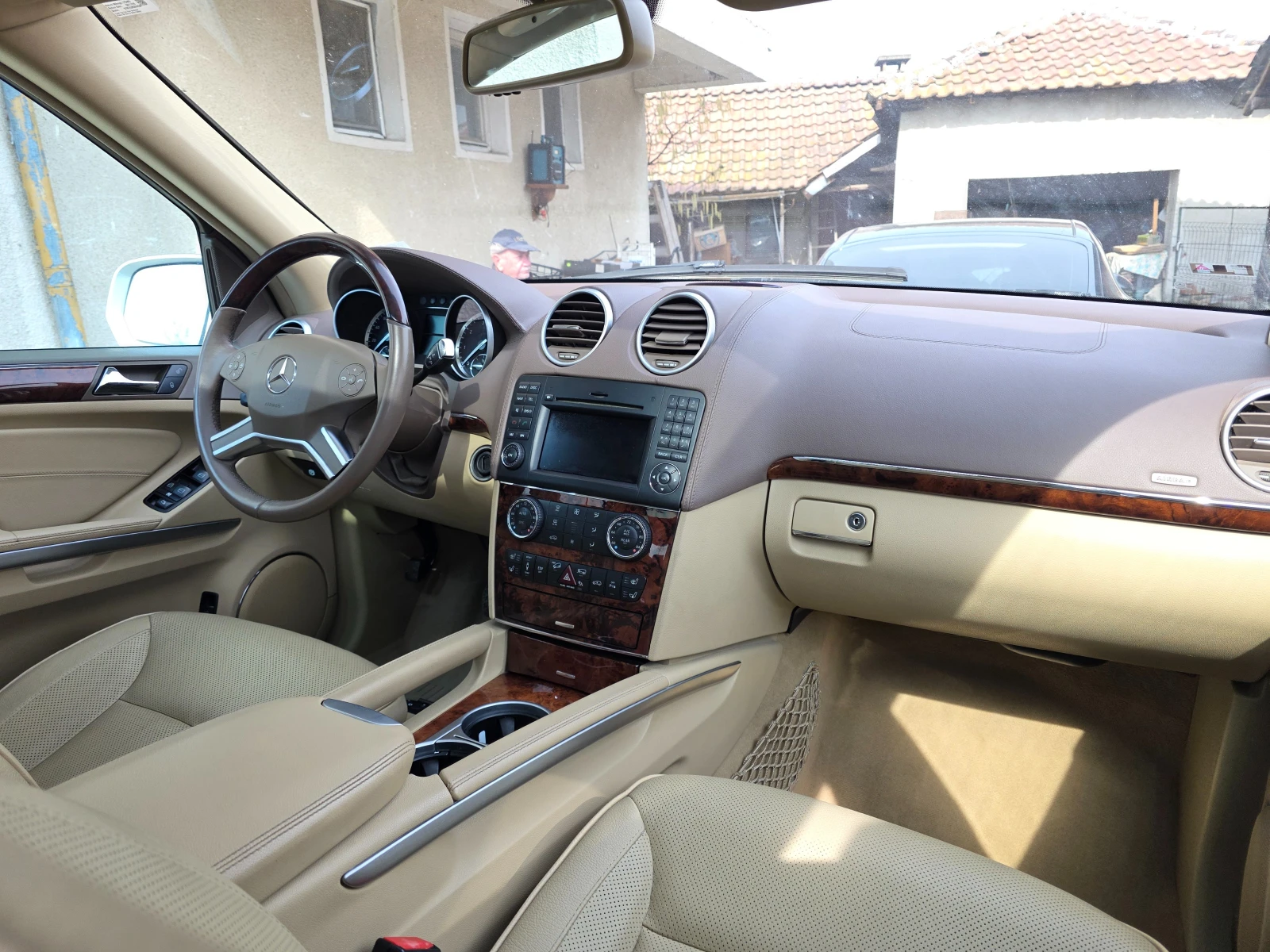 Mercedes-Benz GL 500 5.5 388 Grand Edition, снимка 8 - Автомобили и джипове - 53664423