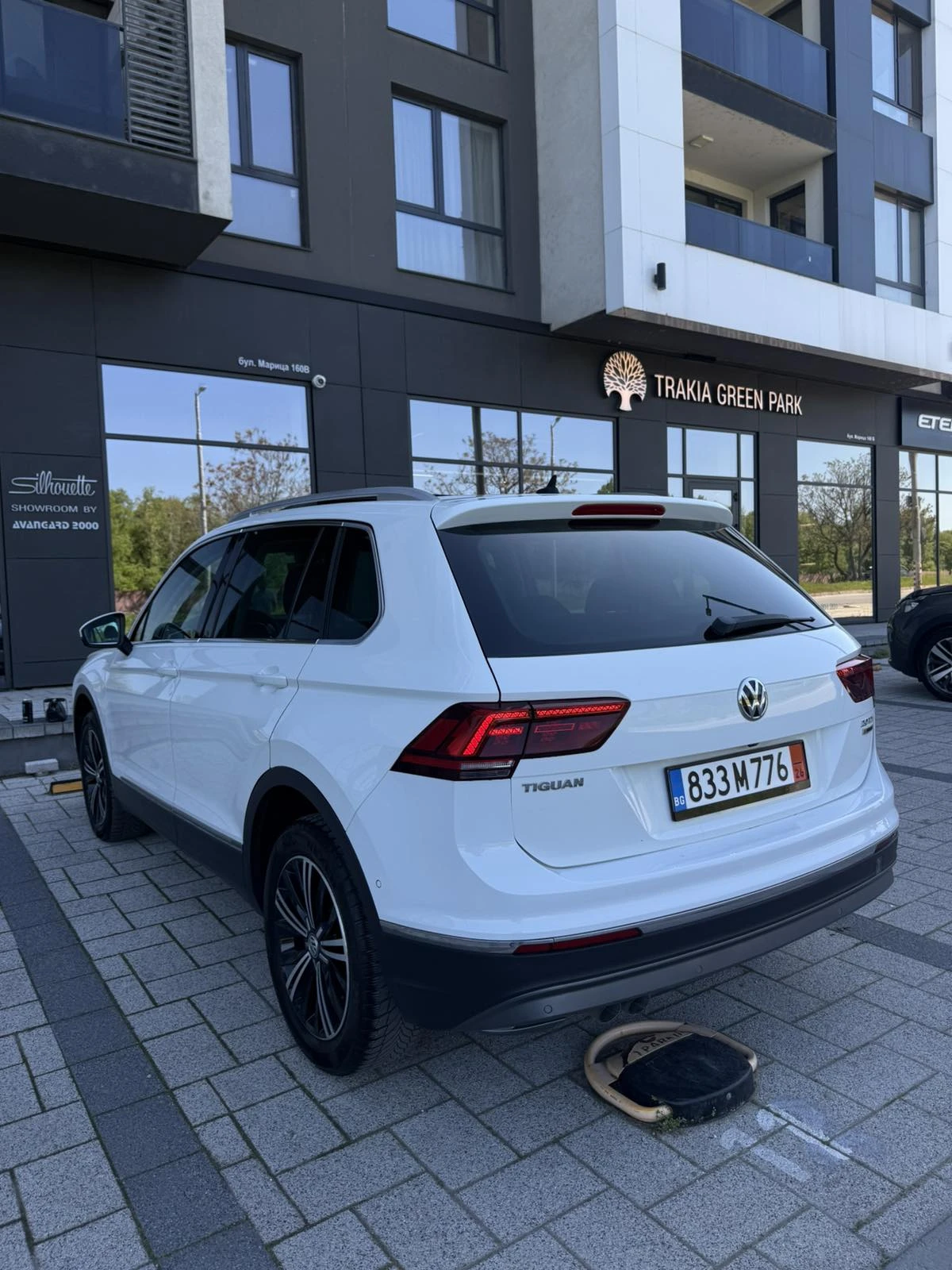 VW Tiguan 2.0 TDI, снимка 7 - Автомобили и джипове - 54354889