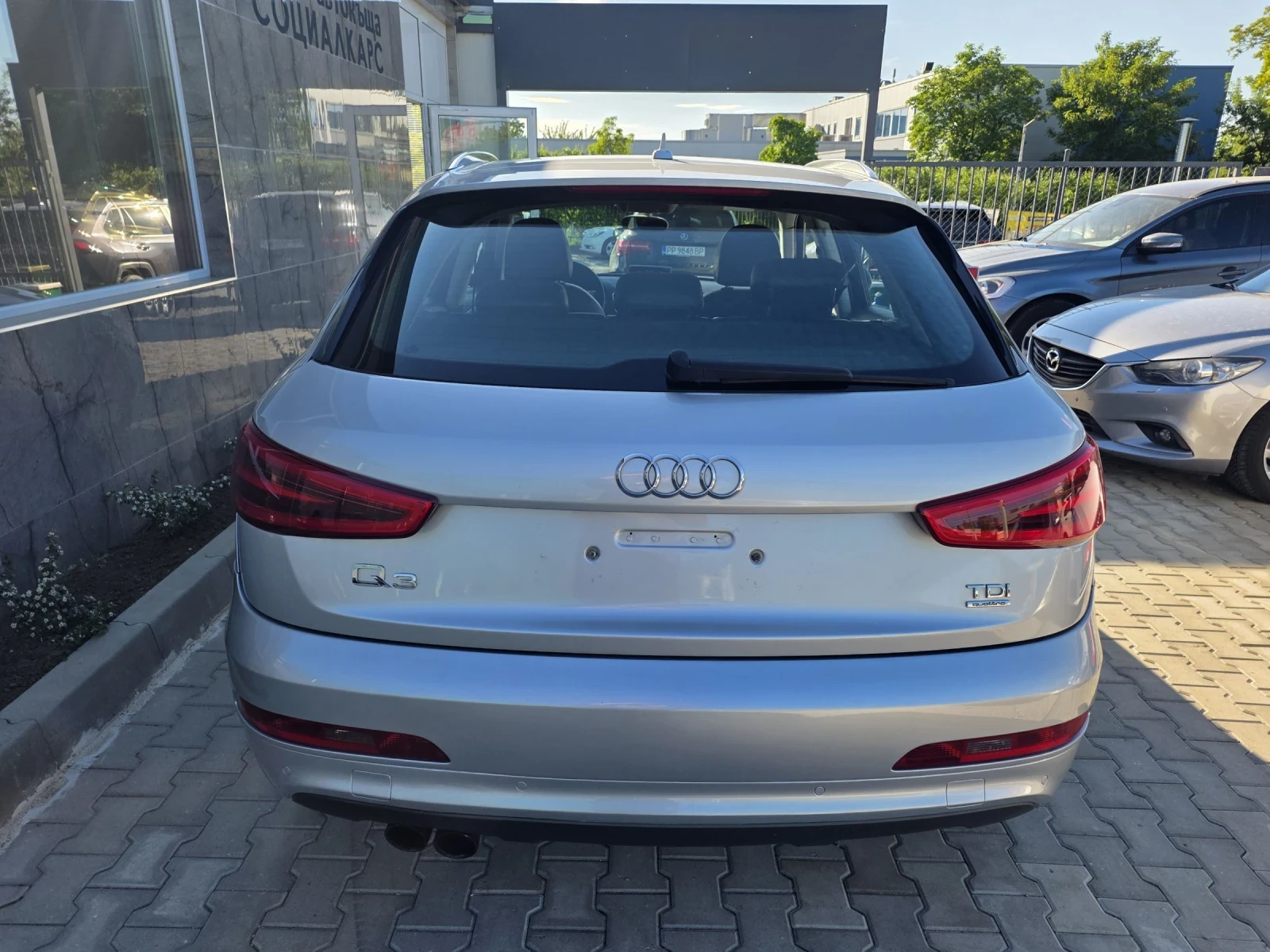 Audi Q3 2.0tdi quattro , снимка 5 - Автомобили и джипове - 54576652