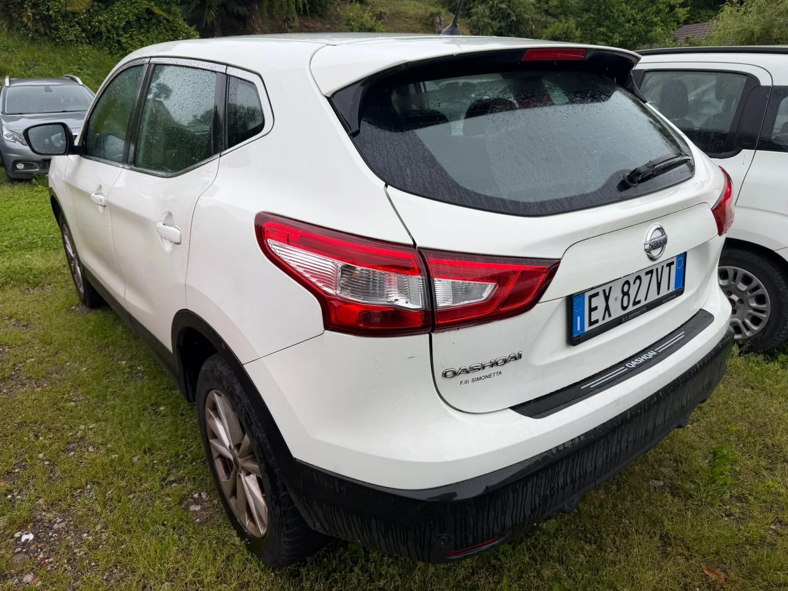 Nissan Qashqai 1.3 Бензин * 166х.км * Италия * ТОП , снимка 2 - Автомобили и джипове - 54854659