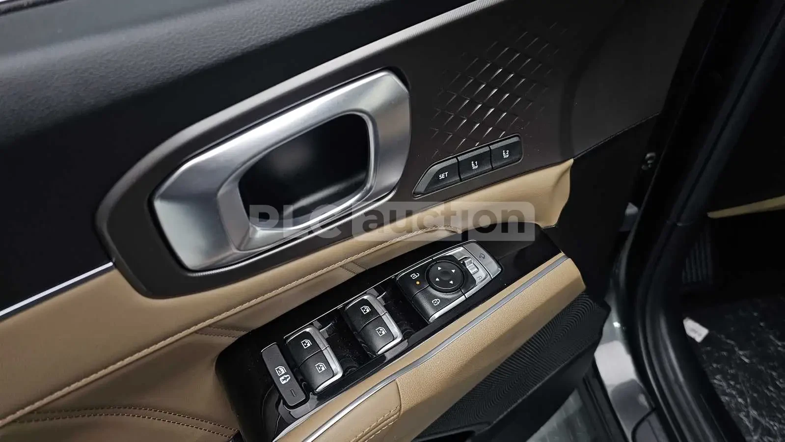 Kia Sorento 2.2 4x4| 360| DIST| HUD| �����| ���.��������� | Mobile.bg � ����������� 12