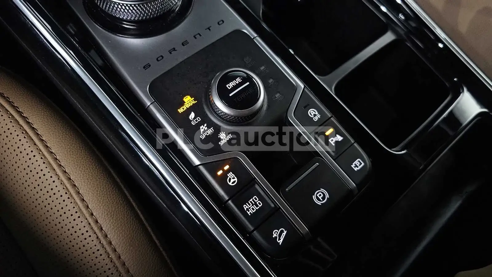 Kia Sorento 2.2 4x4| 360| DIST| HUD| �����| ���.��������� | Mobile.bg � ����������� 11
