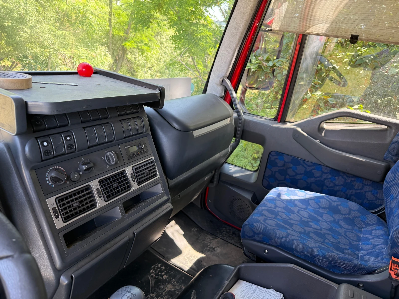 Iveco Massive, снимка 5 - Автомобили и джипове - 55386729