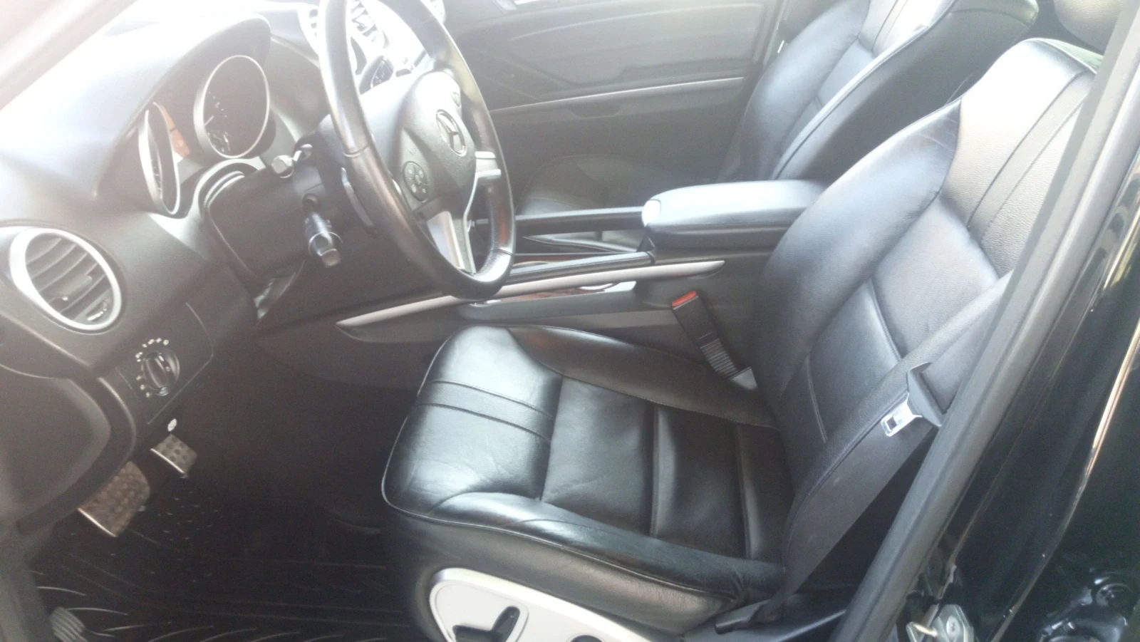 Mercedes-Benz ML 320 На пружини , снимка 16 - Автомобили и джипове - 55599228