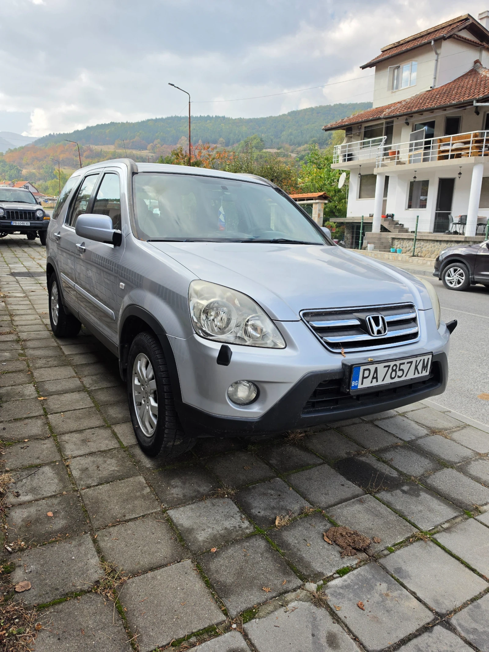 Honda Cr-v 2.2, снимка 2 - Автомобили и джипове - 56720642